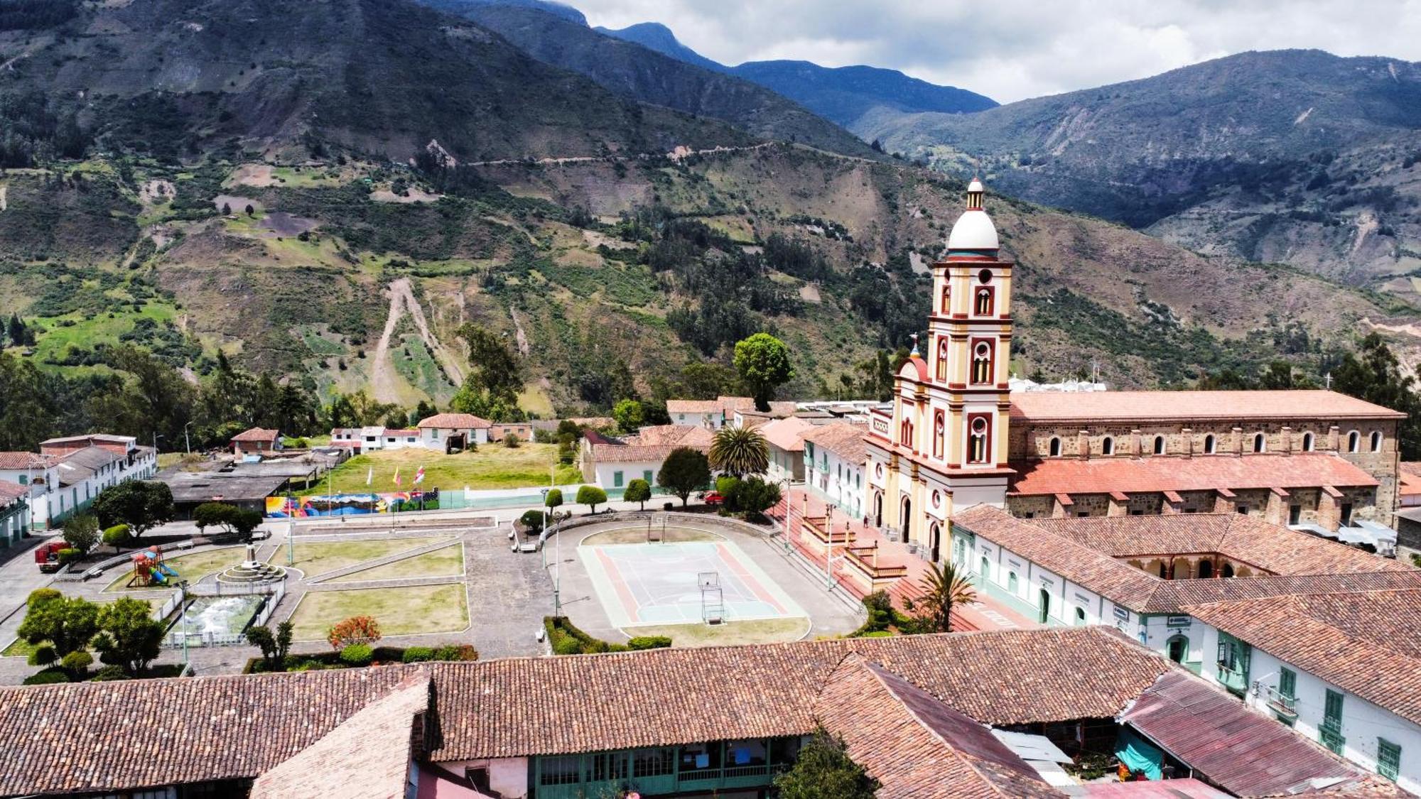 Hostal El Caminante El Cocuy Exterior foto